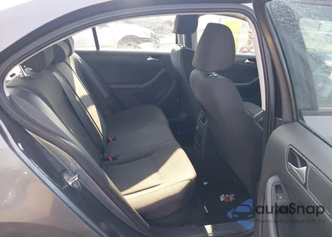 2015 Volkswagen Jetta 2.0L S z USA, uszkodzony, nr VIN 3VW2K7AJ5FM346633